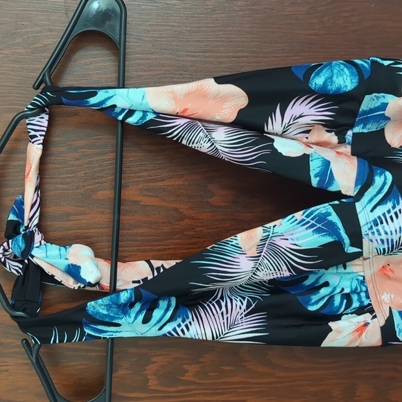 New With Tags DKNY Floral Black Tie Halter One Piece Swimsuit Size Large - Picture 2 of 13